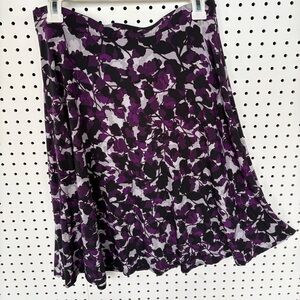 George Grape Black Floral A-Line Skirt
Size M (8-10)